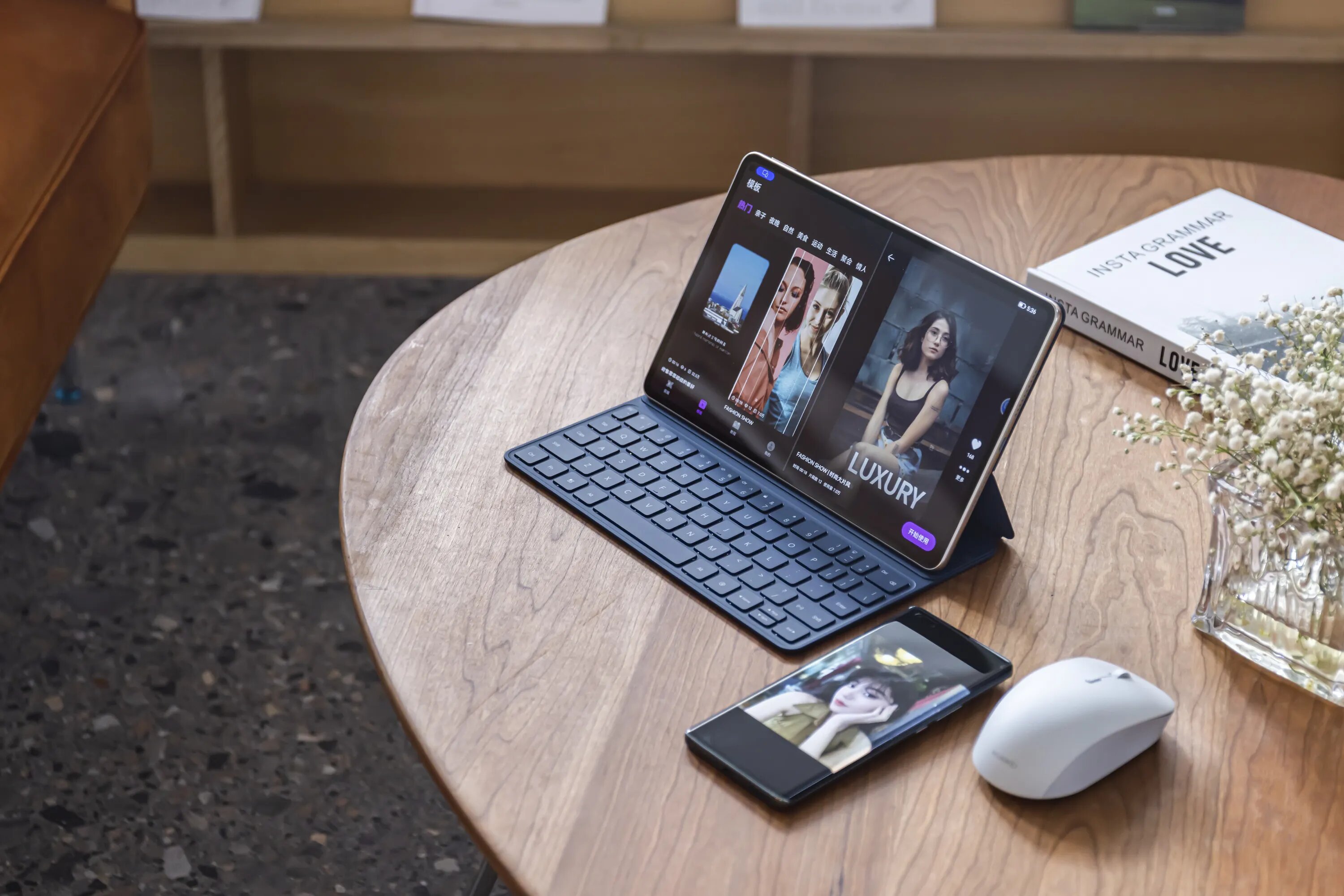 Apple Magic Klavye ve Akıllı Folio: Hangisi daha iyi?